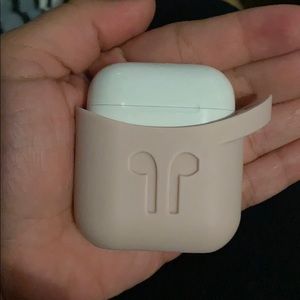 Airpods Charging Case